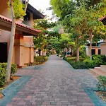 Maison Privee - 5 Star Resort Stay On Palm Jumeirah With Sea View