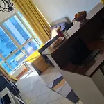 Yellow Studio Apart 308 Hotel In Marina Diamond One