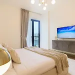 Higuests - Wake Up Facing The Sea In This Luxury Retreat