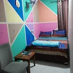 Sharaf Dg Metro Unisex Partition Private Room -40-02