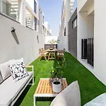 Frank Porter - DAMAC Hills Veneto Villas