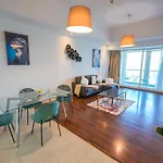Incredible 2Br With Burj Khalifa View & Balcony