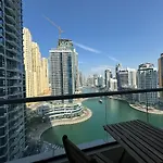Lovely Dubai Marina View 1Br Apartment In Bay Central Tower
