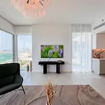 Remarkable 2Br+Storage In Jbr With Sea View