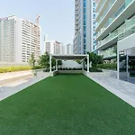 Soothing 1Br At Downtown Dubai, Business Bay