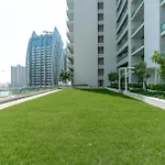 Soothing 1Br At Downtown Dubai, Business Bay