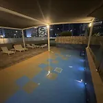 Stunning 2-Bedroom Business Bay Apartment With Burj Khalifa View & Huge Balcony