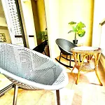 Stylish Beachside Apartment 3 Beds In Jbr
