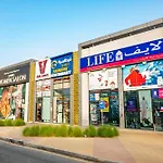 Sleek & Spacious Studio In Central Dubailand