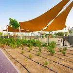 Sleek & Spacious Studio In Central Dubailand