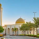 Sleek & Spacious Studio In Central Dubailand
