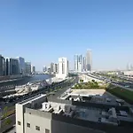 Brown Stone - Bayz City & Burj Khalifa View