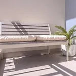 Top Location And Work And Chill Near Miracle Garden