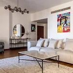 Luxury 1 Bedroom With Amazing Full Sea View!