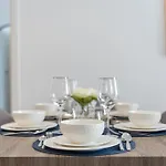 Luxury Royal Bay Beachfront Apartments By Globalstay