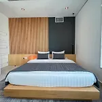 Luxurious 3B Apt Panoramic The Palm View - Samaya Homes