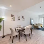 Relaxing 1-Bedroom With Stunning View Of A City Skyline In Downtown