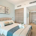 Relaxing Airy Studio Apartment Perfect For 3 In Dubai Marina