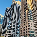 Tgb Compact Home Marina Manchester Tower