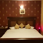 Al Shams Plaza Hotel Apartments