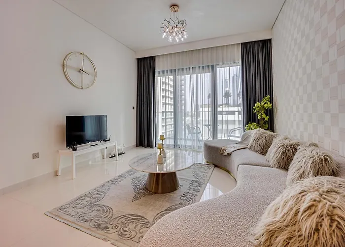 Lovely Apartment In Beach Vista Tower, Beachfront