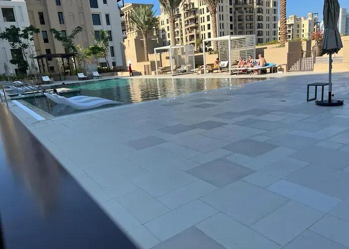 Stylish 1 Bedroom Apartment Near Burj Al Arab
