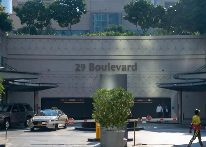 Bellavista - High Floor - 1Br - 29 Boulevard - Burj Khalifa & Fountain View