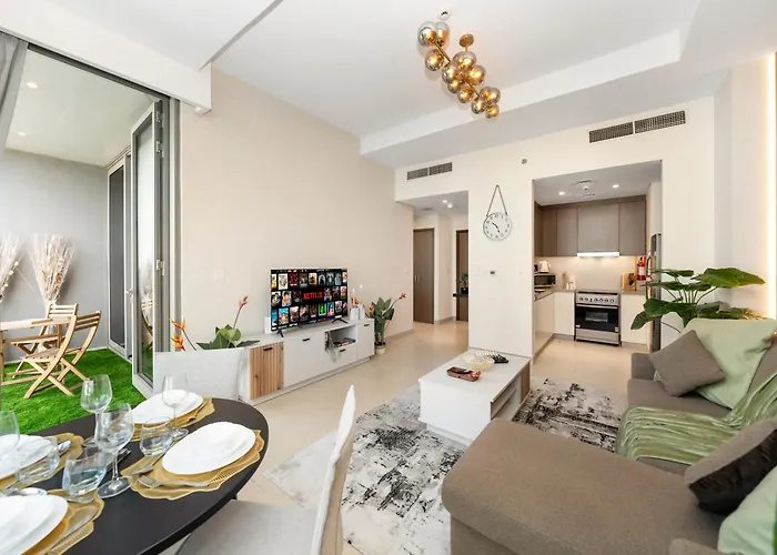 Luxurious 1Bhk Apt With Marina Waterfront & Dubai Eye Views In Jbr, Marina