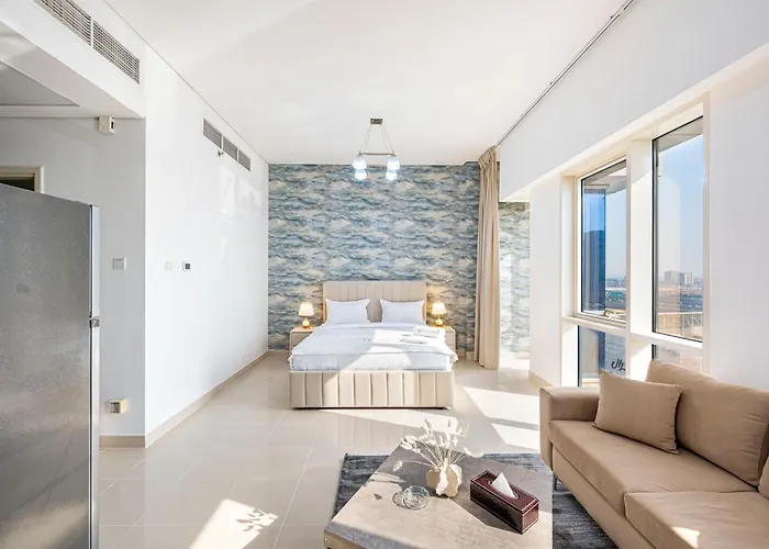 Central Suite Near Dubai Silicon Central Mall