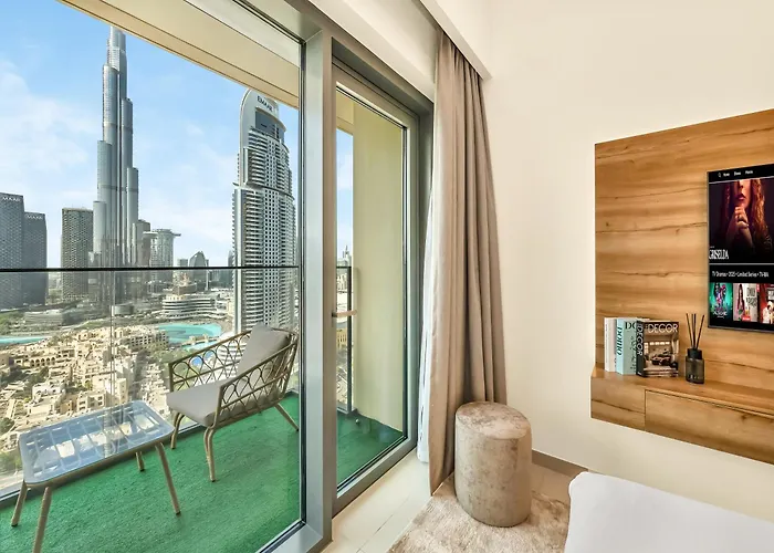 2Bdr Apt Led Side Burj Khalifa Views Opposite Dubai Mall