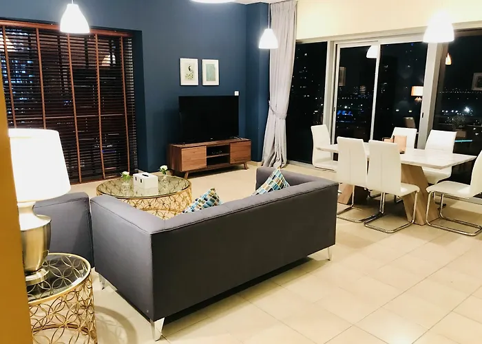 Yanjoon Holiday Homes - Marina Tower