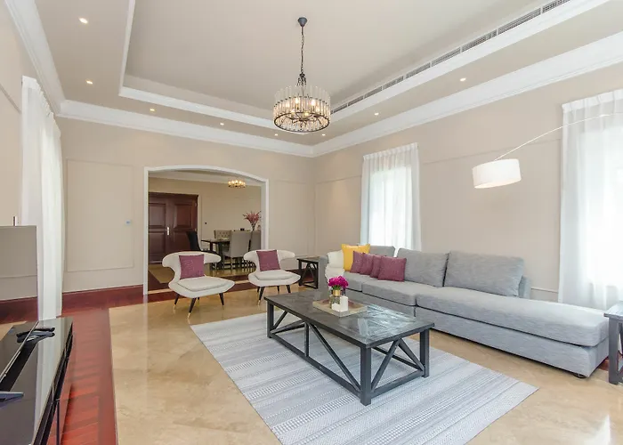Dhh - Polo Villa In Arabian Ranches