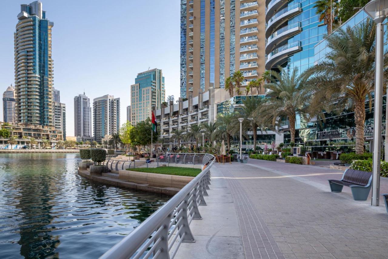Frank Porter - Marina Tower Appartement Dubai