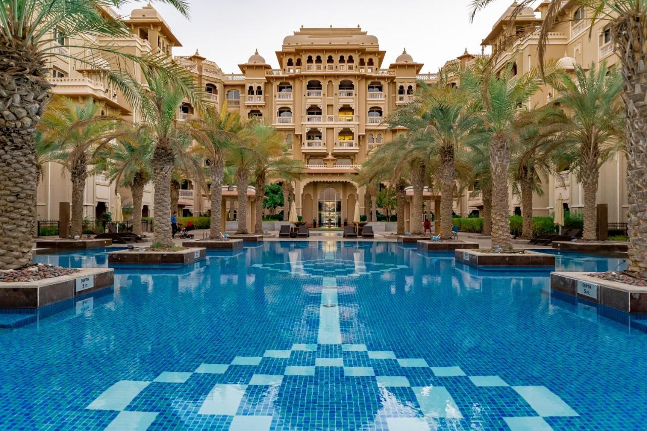 Apartamento Higuests - Luxurious 1br In Palms With Private Access Dubái