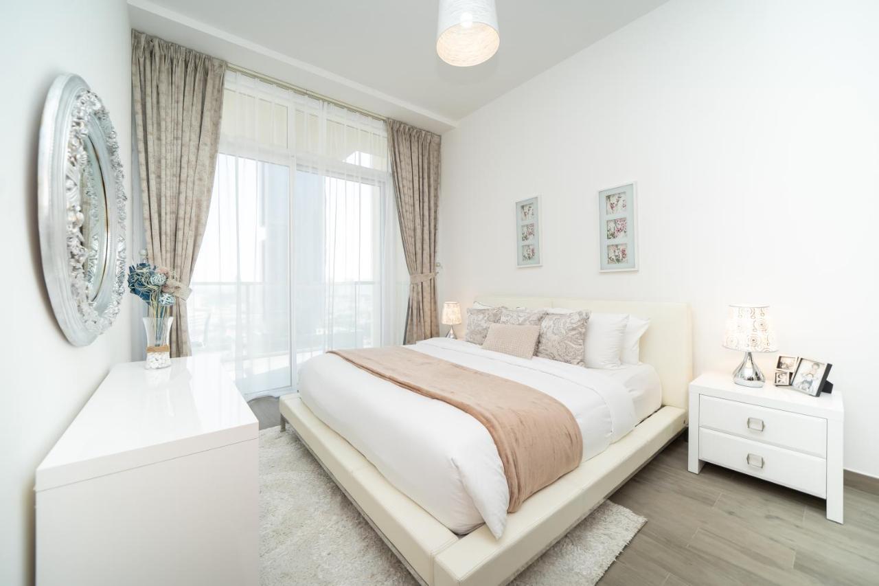 Higuests - Chic In Jvc With Panoramic City Views