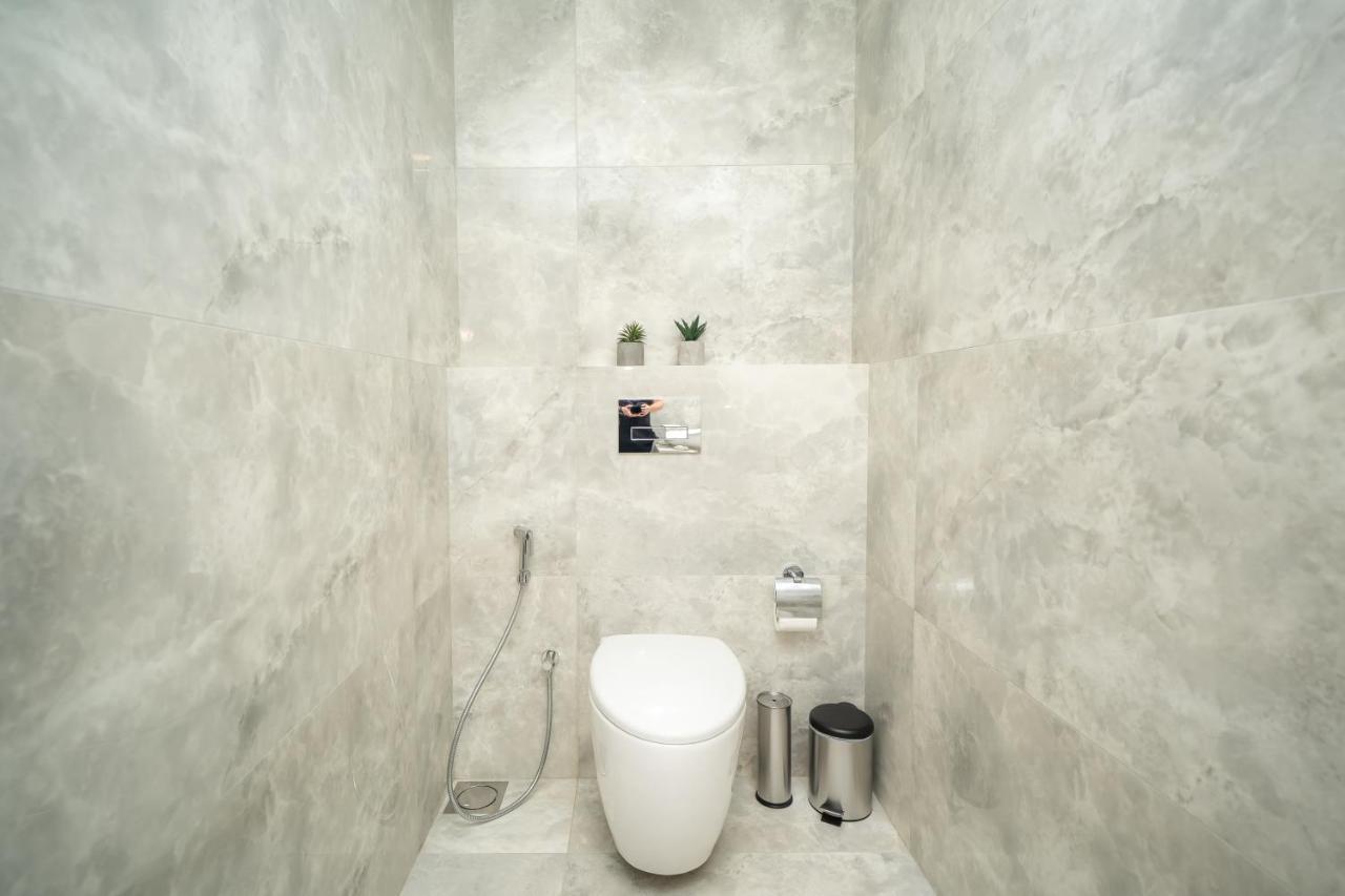 Apartamento Higuests - Chic In Jvc With Panoramic City Views Dubái