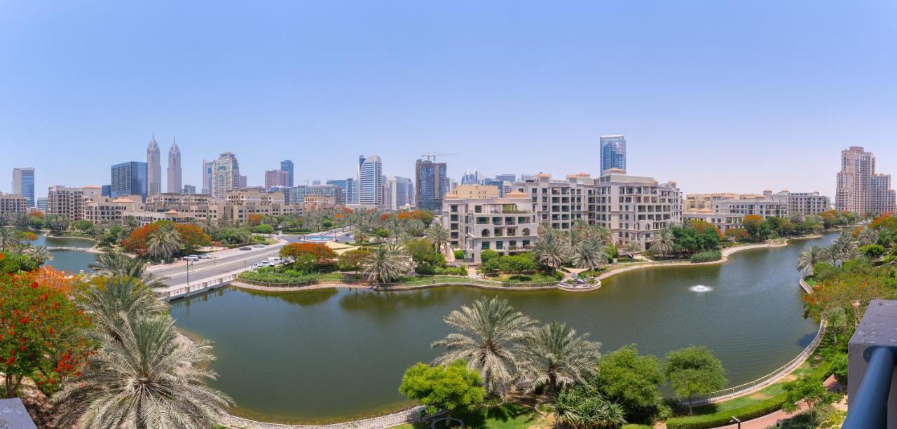 Apartment Rh - Beautiful Canal View, Sleek & Spacious Studio, Location