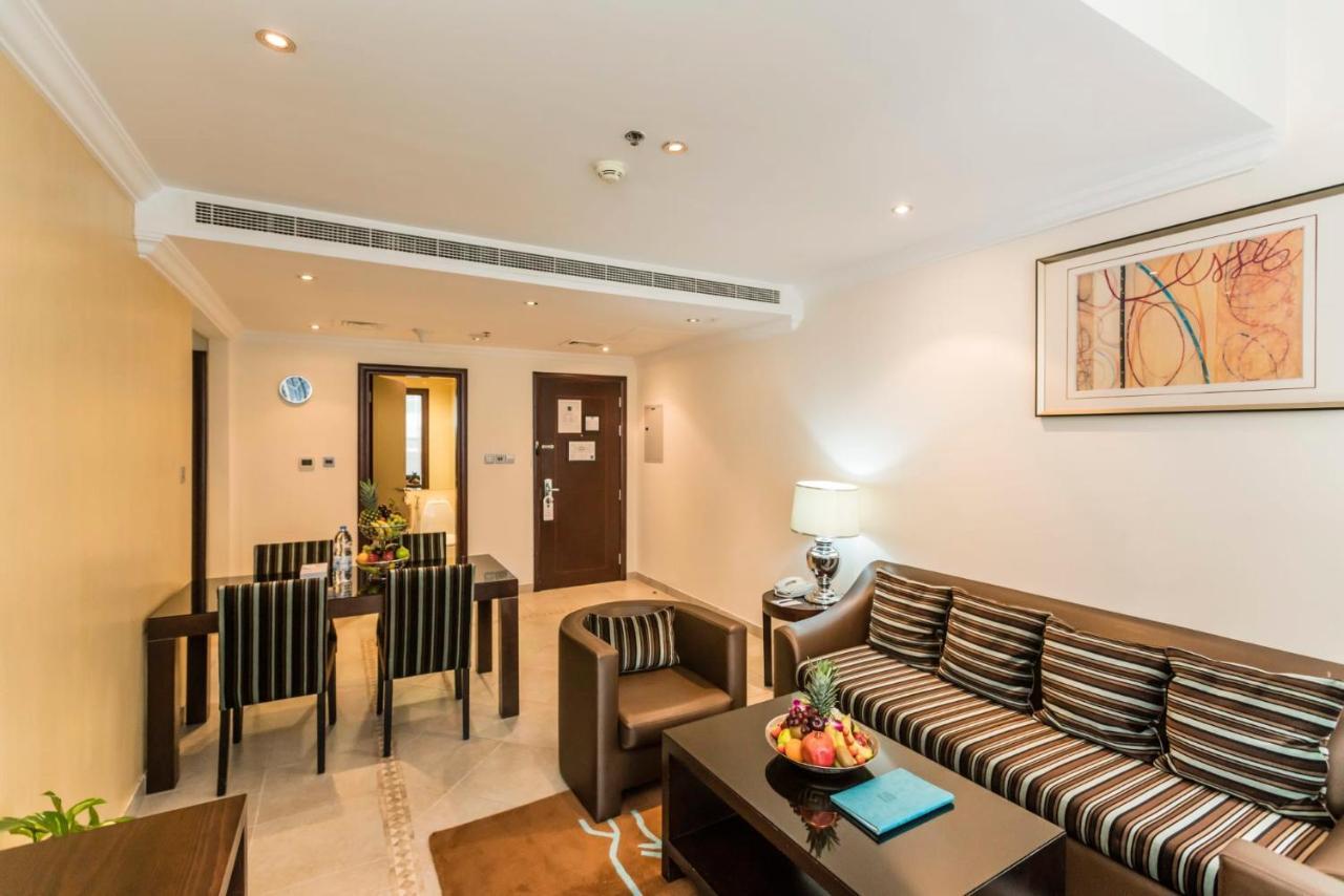 Residences - Serviced Al Barsha Aparthotel 2*