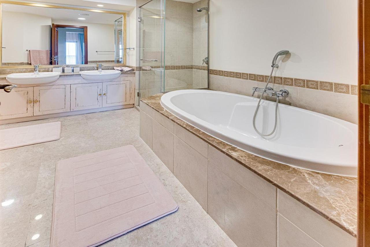 Apartament Fairmont The Palm, Free Access To And Pools Dubai