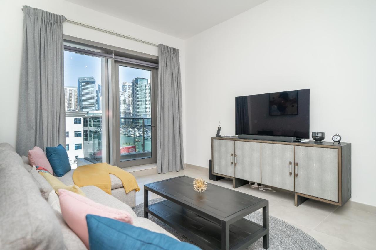 Luton - Sparkle Towers, Marina 20ab 7 Apartamento