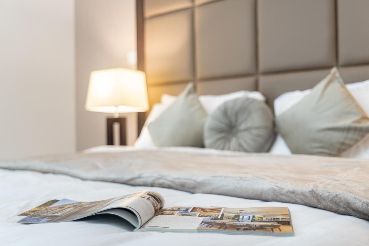 Apartamento Baytik -classy 2br Al Barsha Dubái