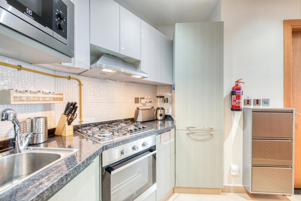Special Offer Classy With Canal & Views By Deluxe Homes Apartamento
