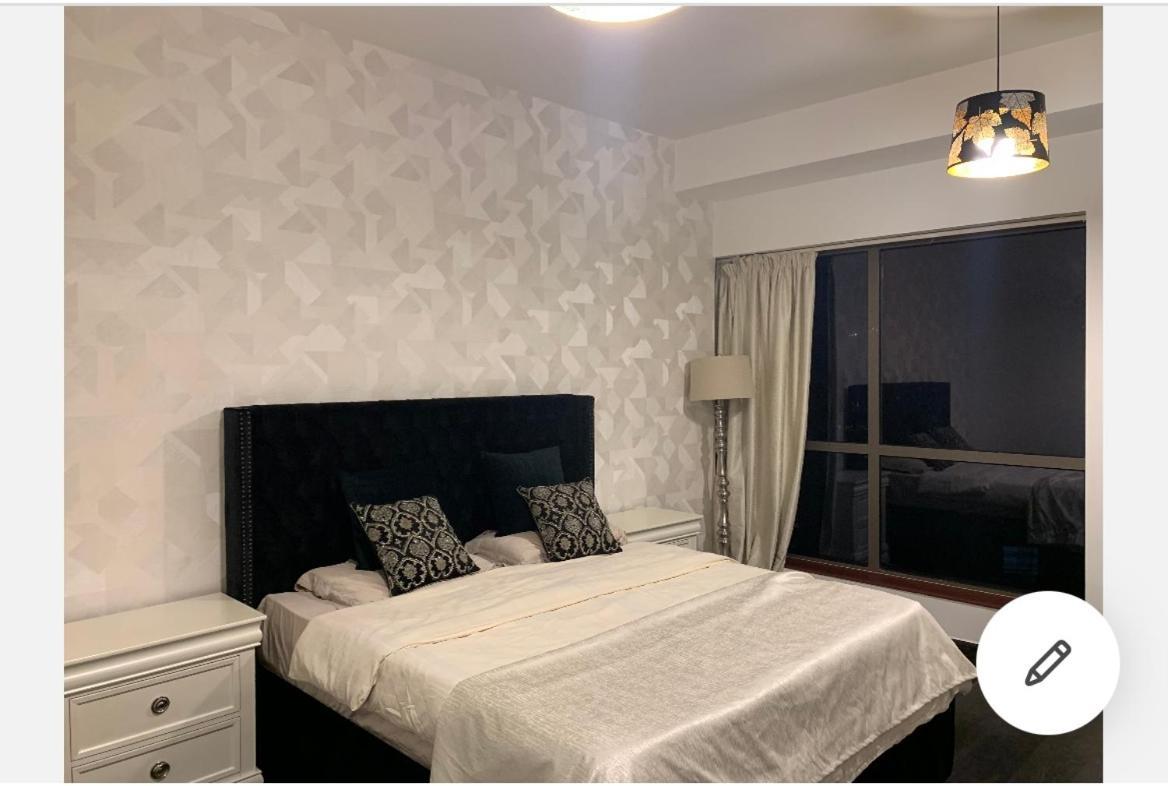 Usmans 1 Bedroom 4 Beds Jbr Huge Sea View 120 Sqm 2 Balconies Apartamento