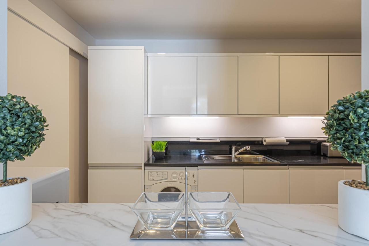 Higuests - Luxurious 1br In Palms With Private Access Apartamento *