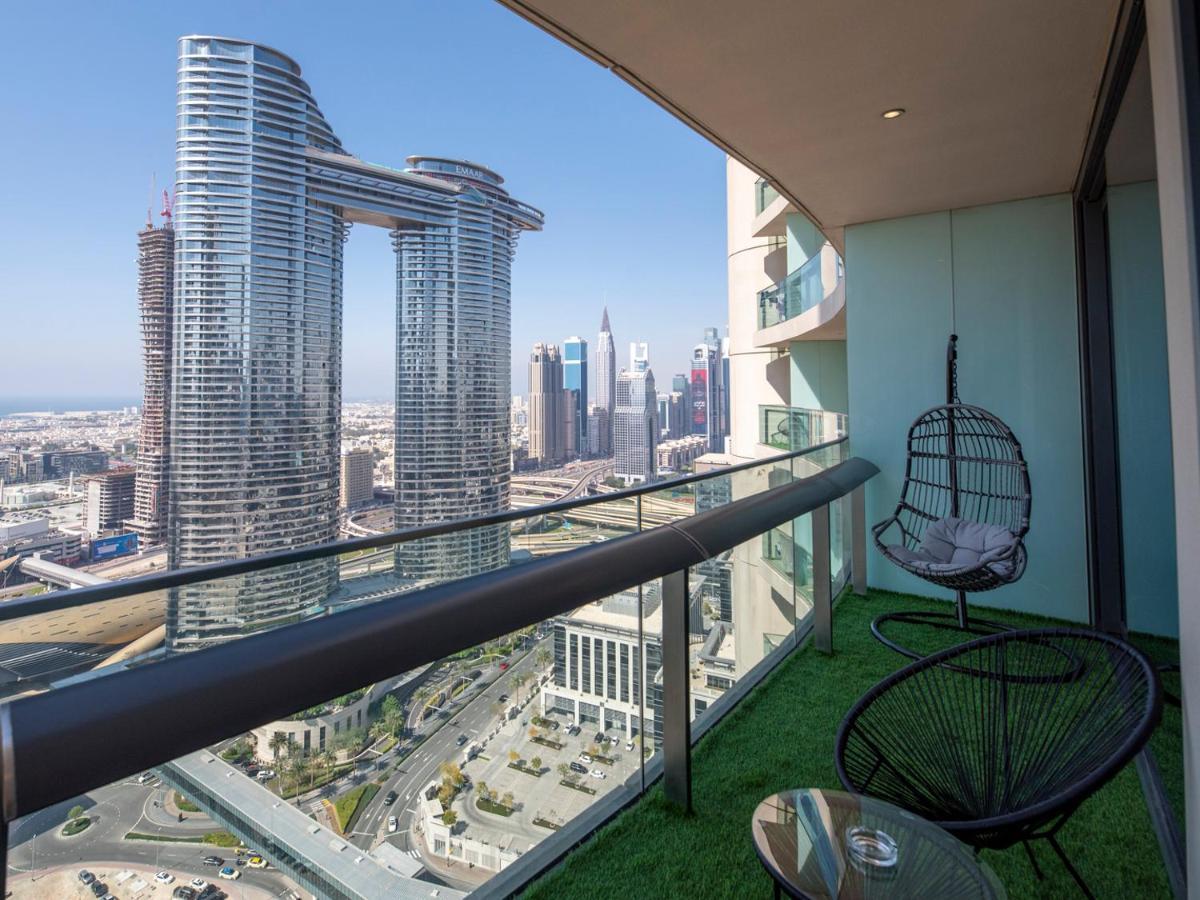 First Class 2br With Full Skyline & Sea View * Dubai