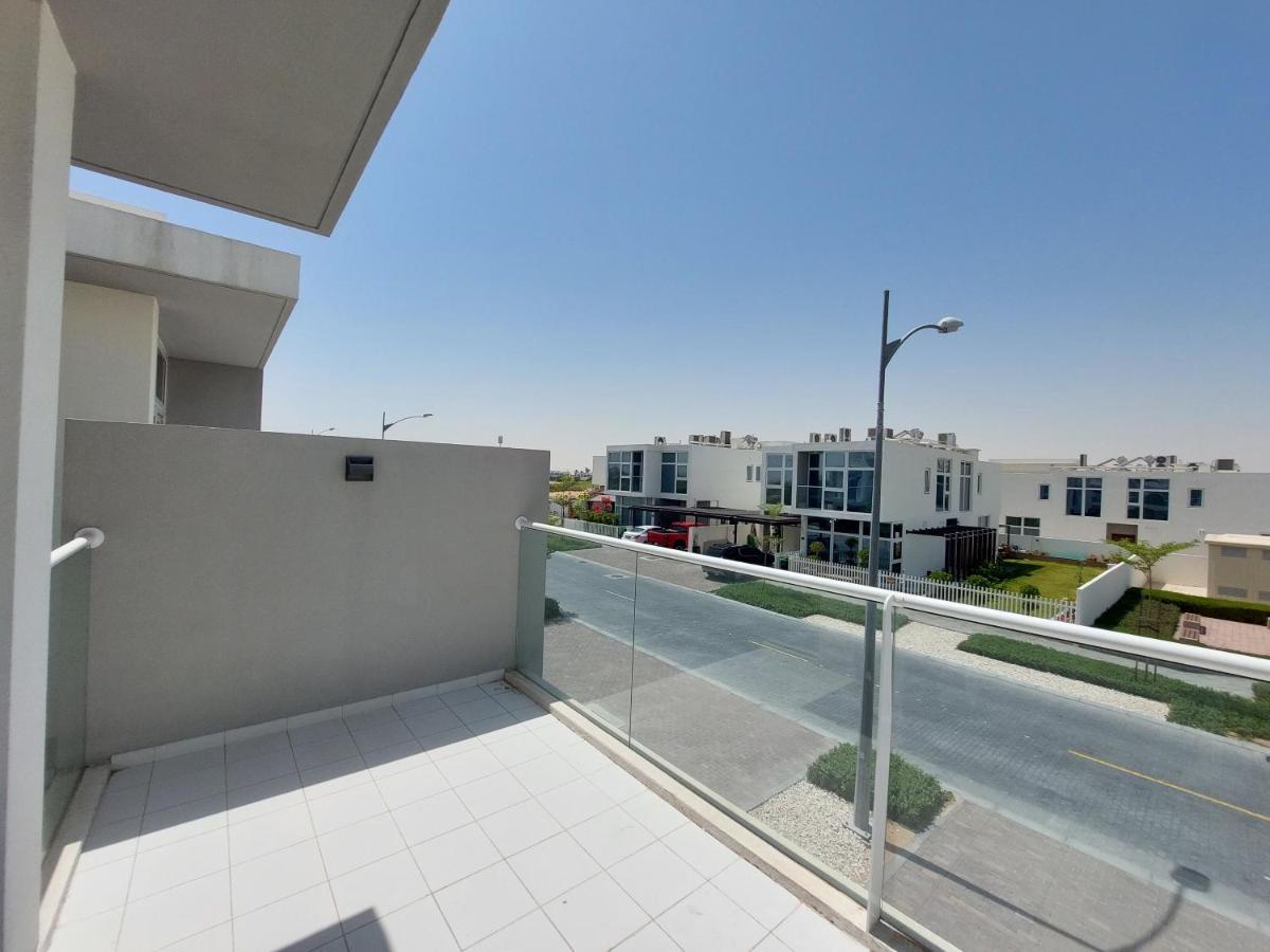 Damac Hills Townhouse Villa Dubái