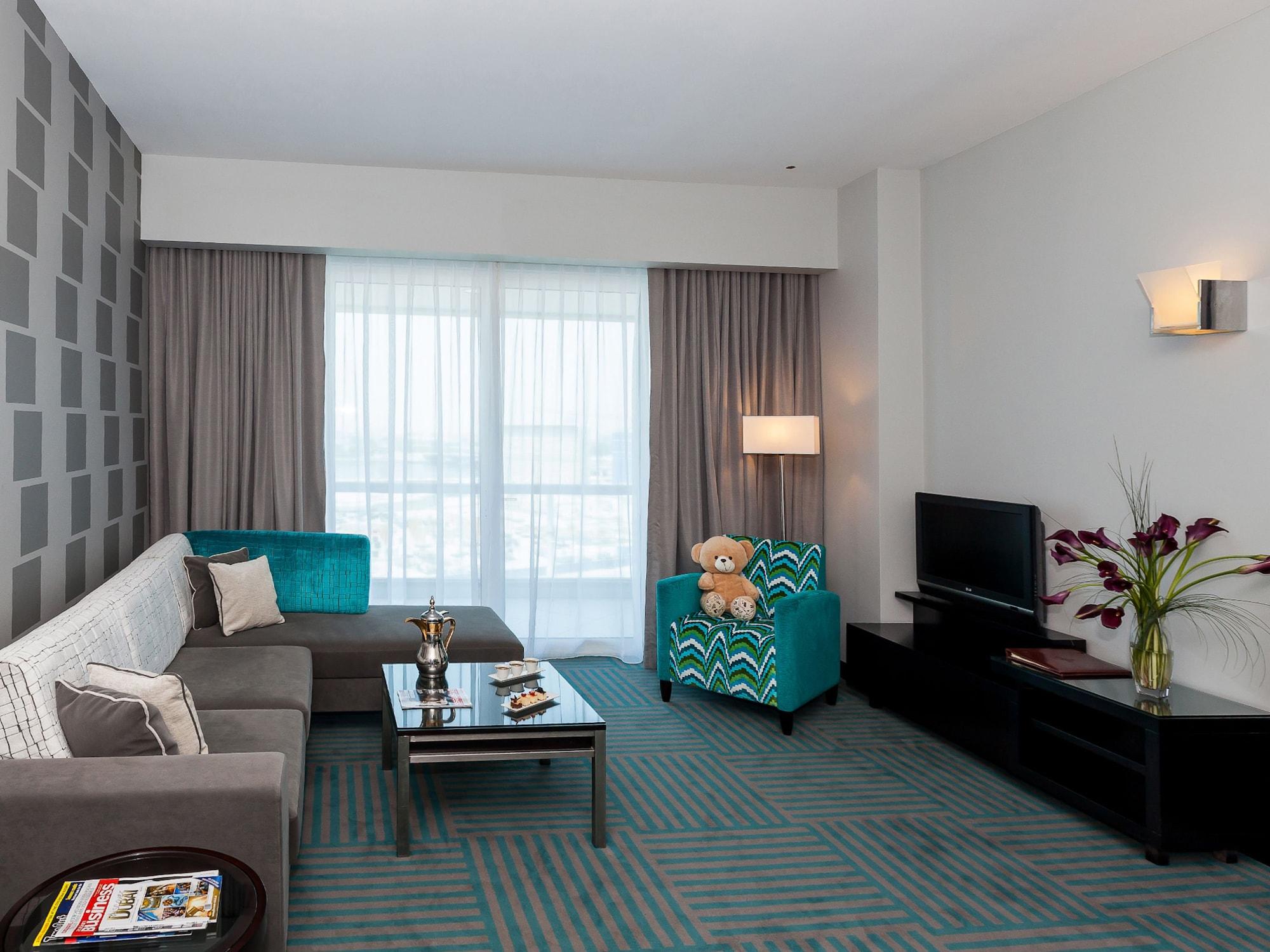 Apartahotel Flora Creek Deluxe 4*