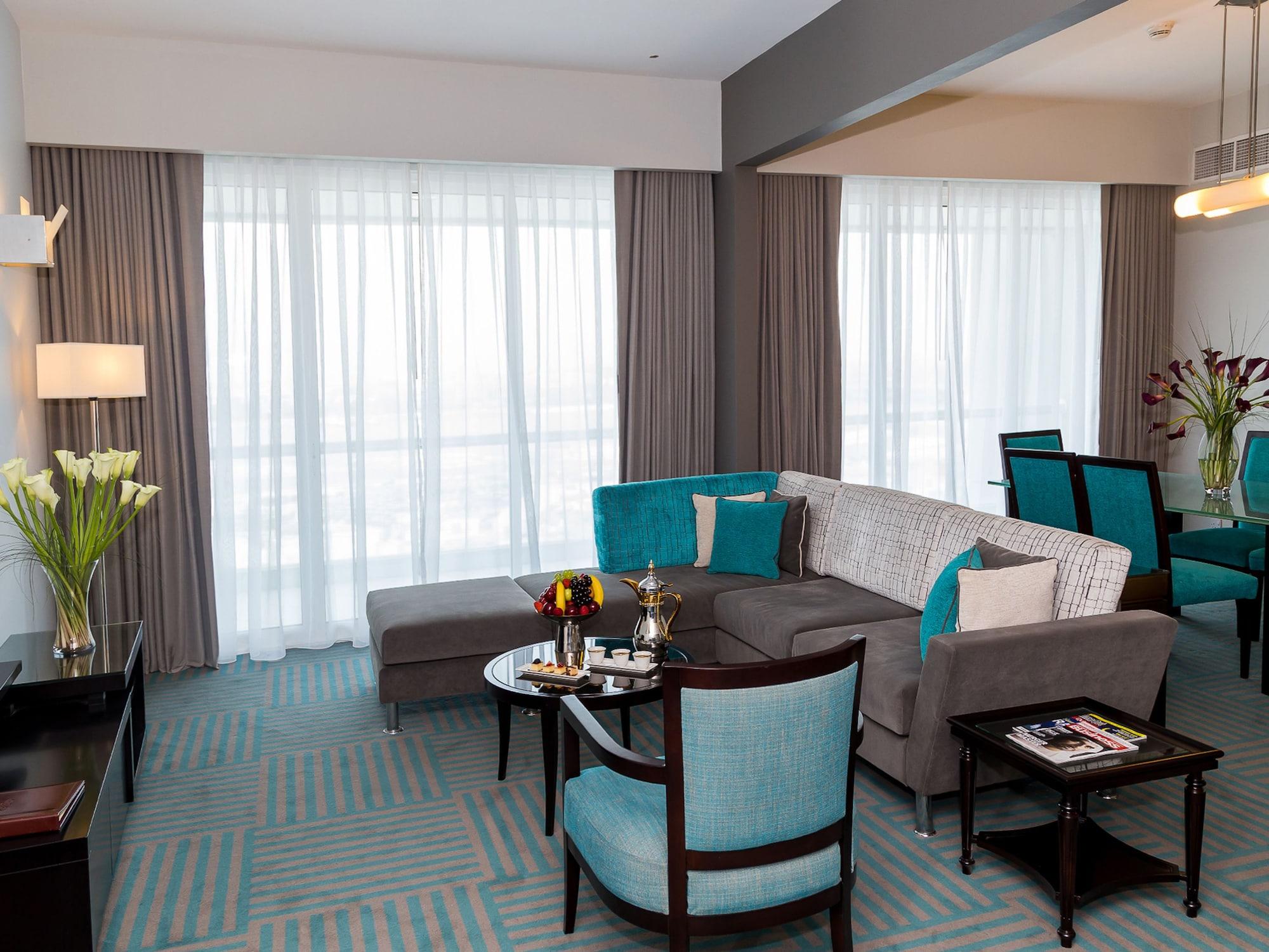 Flora Creek Deluxe Apartahotel Dubái
