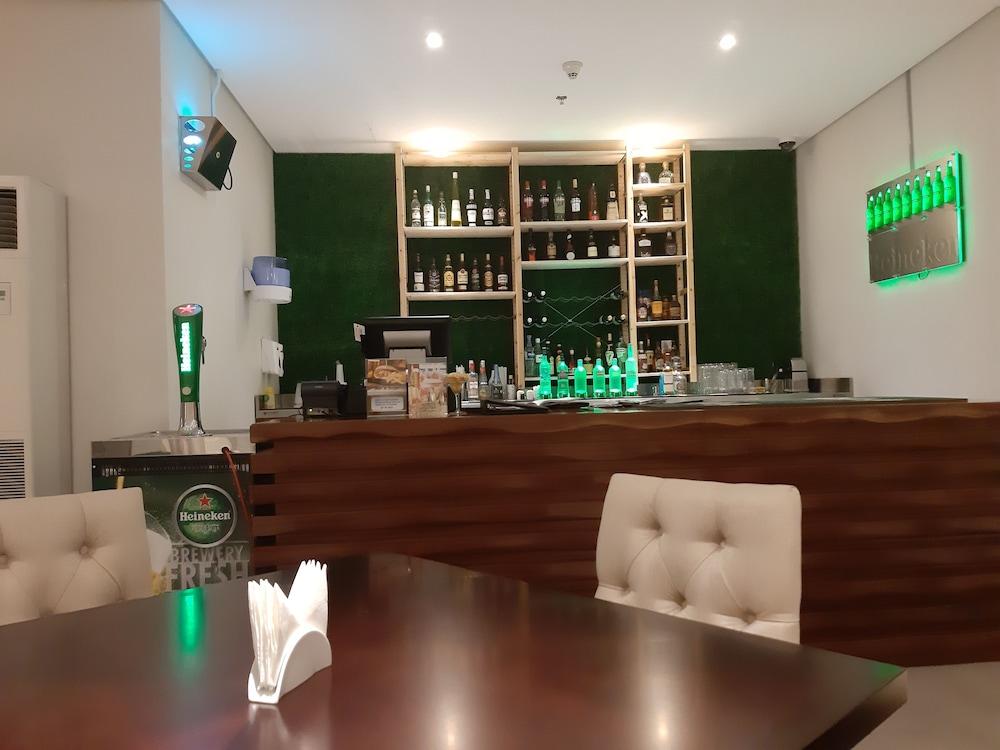 Delta By Marriott Investment Park Hotel Dubái