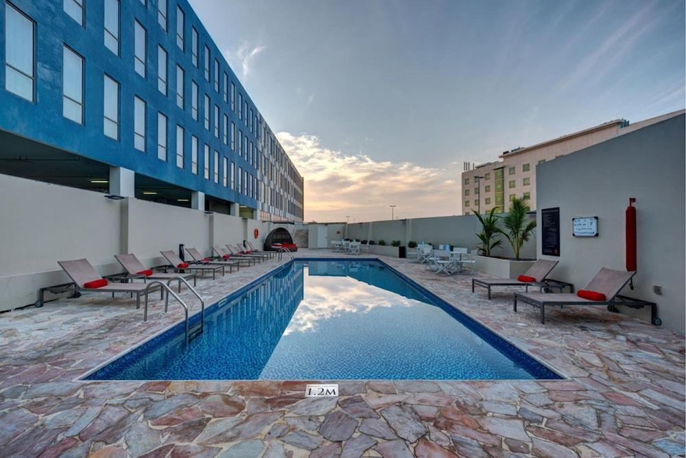 Hotel Delta By Marriott Investment Park Dubái